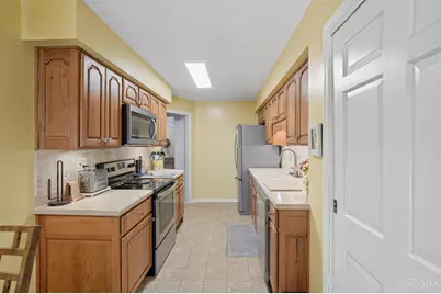 40 Nicholson Court, Washington Twp, OH 45459 - Photo 11