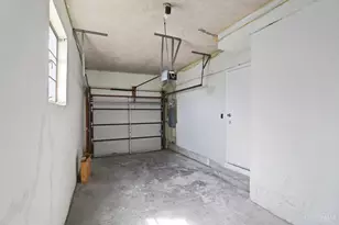 6024 Sunridge Dr, Cincinnati, OH 45224 - Photo 35