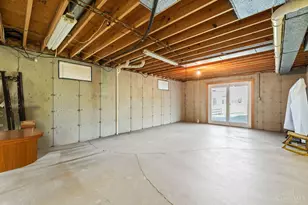 8169 Lakevalley Dr, Colerain Township, OH 45247 - Photo 31
