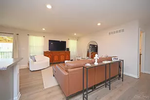 101 River Hts Dr, New Richmond, OH 45157 - Photo 5