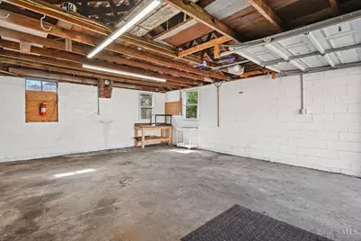 962 Helen Street, Miami Township, OH 45150 - Photo 39