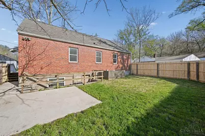 962 Helen Street, Miami Township, OH 45150 - Photo 35