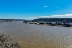 2260 Riverside Dr, Cincinnati, OH 45202 - Photo 37