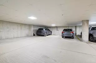 2260 Riverside Dr, Cincinnati, OH 45202 - Photo 29