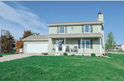 615 Saint James Place, Trenton, OH 45067 - Photo 1