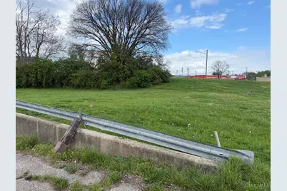 67 Millard Drive, Franklin, OH 45005 - Photo 3