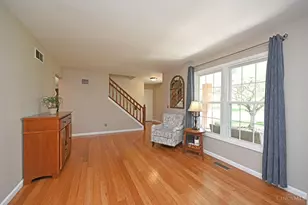 7426 Sussex Dr, West Chester, OH 45069 - Photo 9