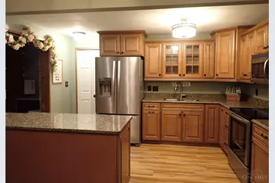 2726 Tihart Way, Beavercreek, OH 45430 - Photo 5