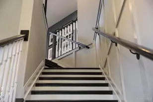 10010 Washington Gln Dr, Washington Twp, OH 45458 - Photo 15