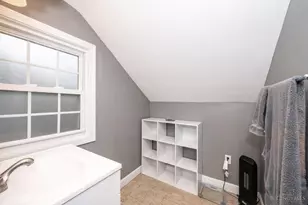 6848 Somerset Dr, Springfield Township, OH 45224 - Photo 27