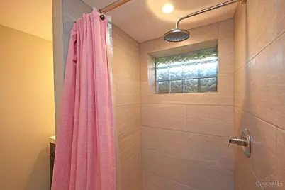 1387 Teakwood Avenue, Cincinnati, OH 45224 - Photo 37