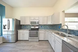 10157 Pippin Meadows Dr, Colerain Township, OH 45231 - Photo 5