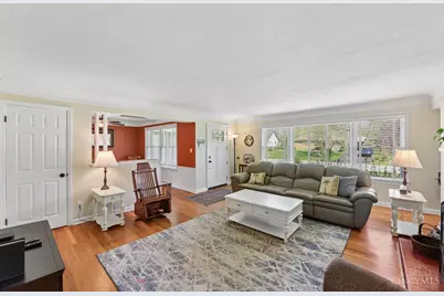 1075 Nimitz Lane, Anderson Township, OH 45230 - Photo 9