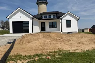 9313 Lovers Ln, Leesburg, OH 45135 - Photo 1