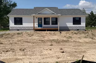 439 Lorelei Dr, Fayetteville, OH 45118 - Photo 1