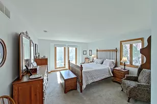 8410 Todd Creek Cir, West Chester, OH 45069 - Photo 7