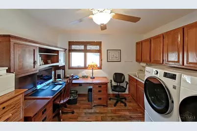 8410 Toddcreek Circle, West Chester, OH 45069 - Photo 13