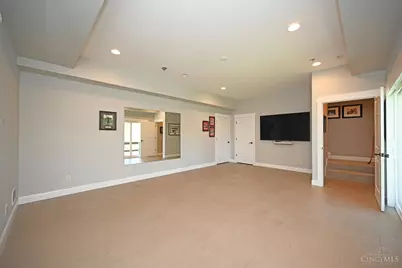 621 Athens Avenue, Cincinnati, OH 45226 - Photo 45