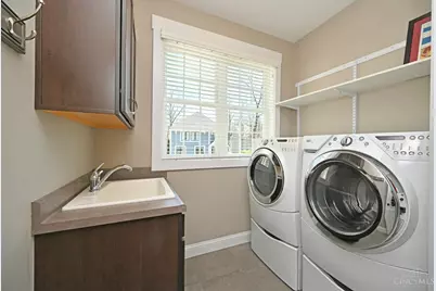 621 Athens Avenue, Cincinnati, OH 45226 - Photo 39