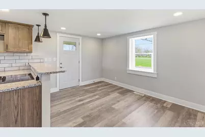 231 Thorne Avenue, Wilmington, OH 45177 - Photo 5