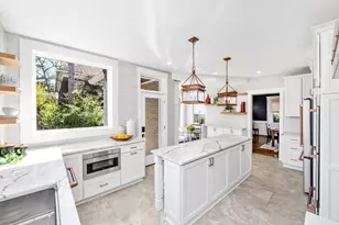 718 Clinton Springs Ave, Cincinnati, OH 45229 - Photo 25