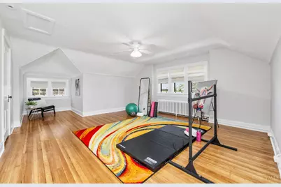 718 Clinton Springs Avenue, Cincinnati, OH 45229 - Photo 39