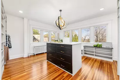 718 Clinton Springs Avenue, Cincinnati, OH 45229 - Photo 31