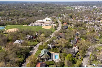 718 Clinton Springs Avenue, Cincinnati, OH 45229 - Photo 51