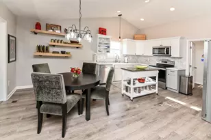 2046 Whispering Willow Ln, Batavia Township, OH 45102 - Photo 9