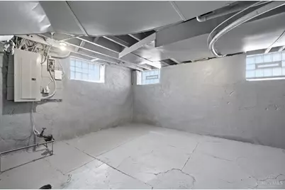 2978 Wardall Avenue, Cincinnati, OH 45211 - Photo 81