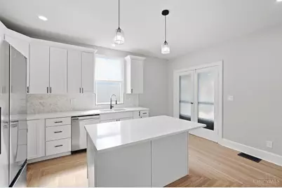 2978 Wardall Avenue, Cincinnati, OH 45211 - Photo 23