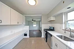 39 Laurel Ave, Springfield Township, OH 45216 - Photo 11