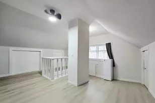 3820 Delmar Ave, Cheviot, OH 45211 - Photo 11