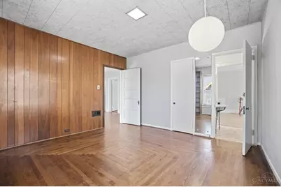 3990 Beechwood Avenue, Cincinnati, OH 45229 - Photo 31