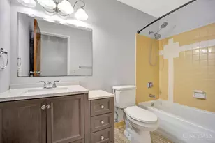 6643 Hearne Rd, Green Township, OH 45248 - Photo 17
