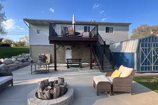 7769 Jandaracres Dr, Cincinnati, OH 45248 - Photo 5