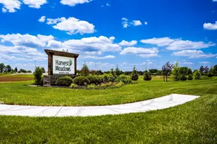 2100 Wild Berry Wy, Batavia Township, OH 45103 - Photo 3