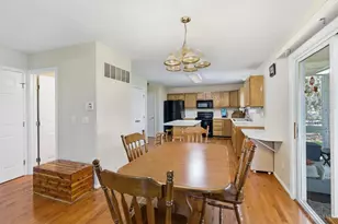 8080 Kings Ct, Hamilton Township, OH 45039 - Photo 13