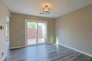 212 Duchess Ln, Union Township, OH 45255 - Photo 7