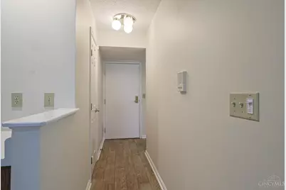 12060 Regency Run Court #1, Springfield Township, OH 45240 - Photo 3