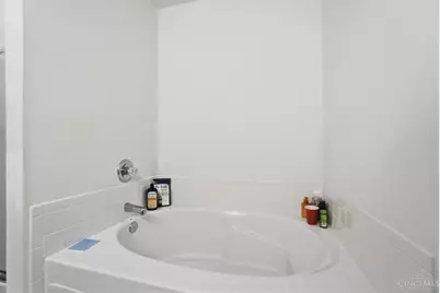 151 Arbor Glen Court, Hamilton Township, OH 45039 - Photo 27