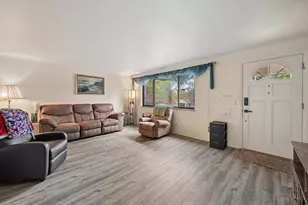 5577 Sunnywoods Ln, Green Township, OH 45239 - Photo 7