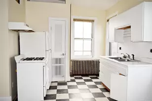 2215 Ohio Ave, Cincinnati, OH 45219 - Photo 13