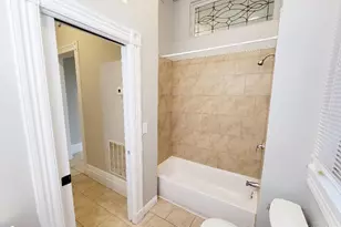 2215 Ohio Ave, Cincinnati, OH 45219 - Photo 15