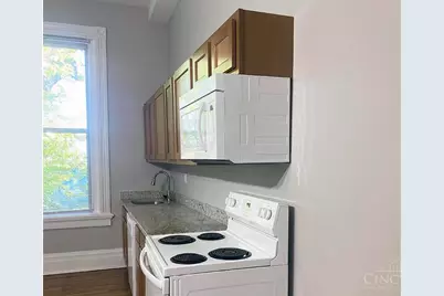 2215 Ohio Avenue, Cincinnati, OH 45219 - Photo 7