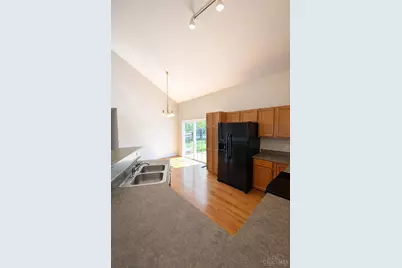 8724 Galecrest Drive, Maineville, OH 45039 - Photo 5