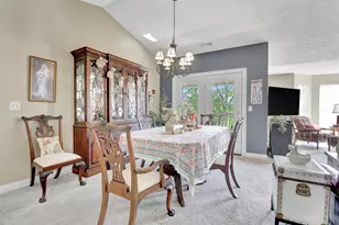 8003 Pinnacle Point Dr, West Chester, OH 45069 - Photo 7