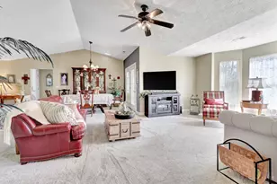 8003 Pinnacle Point Dr, West Chester, OH 45069 - Photo 9