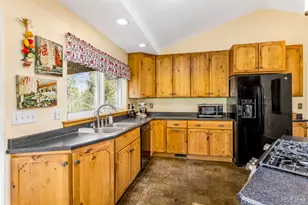 208 McKee Ave, Oxford, OH 45056 - Photo 3