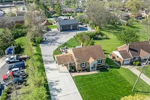 3623 Paramount Ridge Ln, Cincinnati, OH 45247 - Photo 3